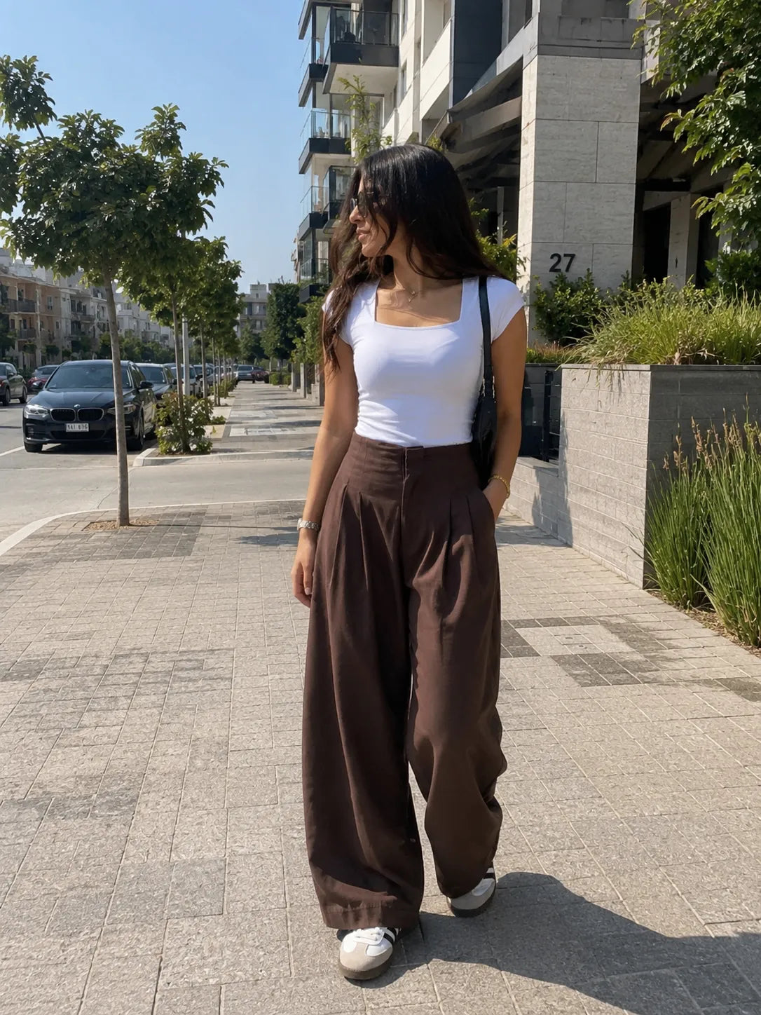 High Waisted Pleated Linen Trousers – Brown