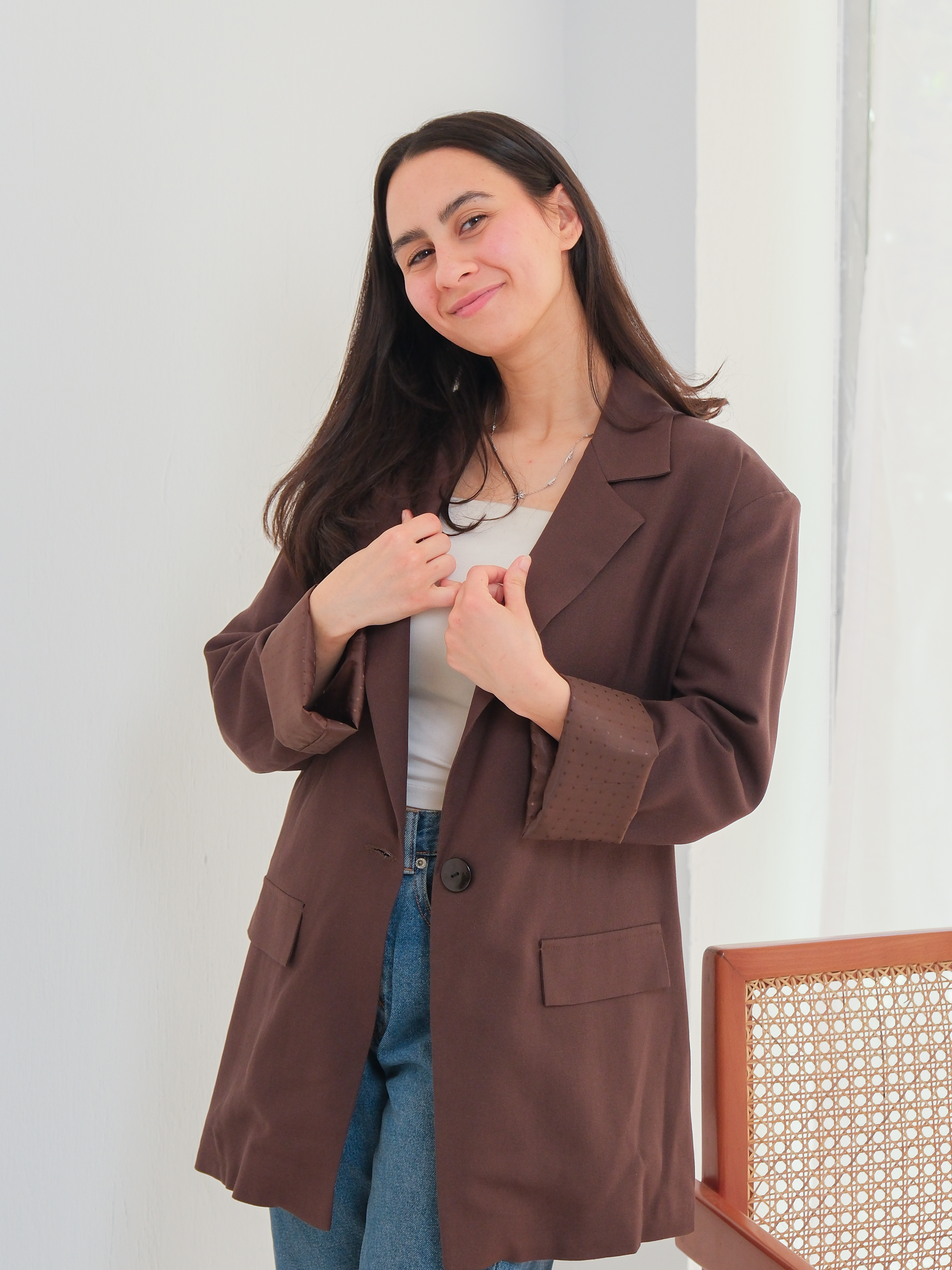 Chic Minimalist Linen Blazer - Brown